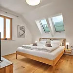 Mountain Lovers Three By Aa Homes 아파트 *